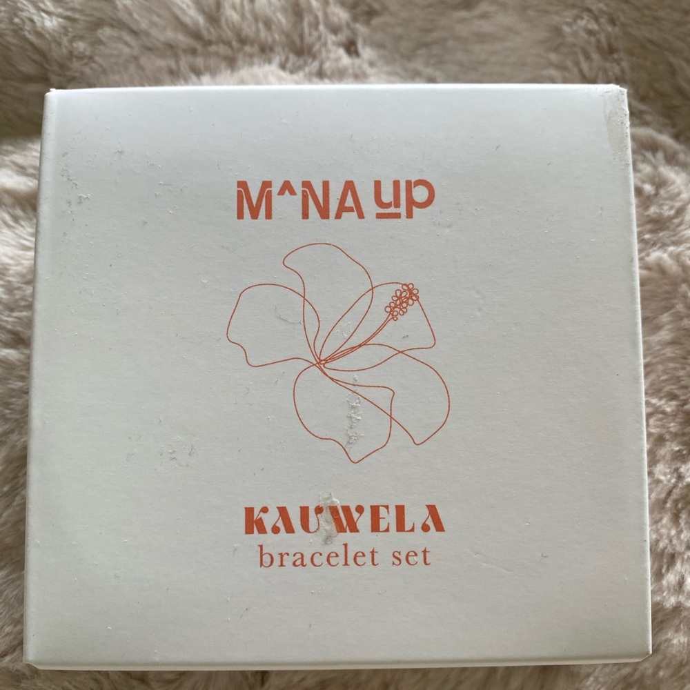 Kauwela bracelet set